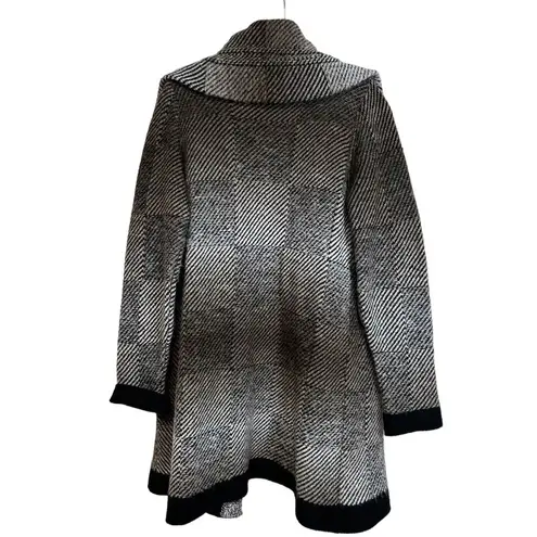 Belamie Cardigan / Jacket with Three Snap Closure Wide Collar Size Small