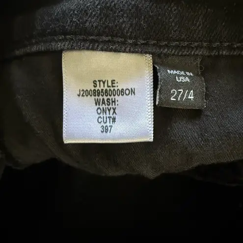 Veronica Beard Debbie black onyx, high rise, cropped skinny jeans. 27