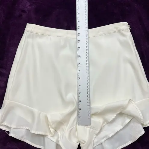 Cupcakes and Cashmere Lancer Shorts 6 White
