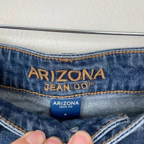 Arizona Jeans Arizona Jean Co Woman's Sz 9 Dark Blue Denim Zipper Accent Shorts High Rise
