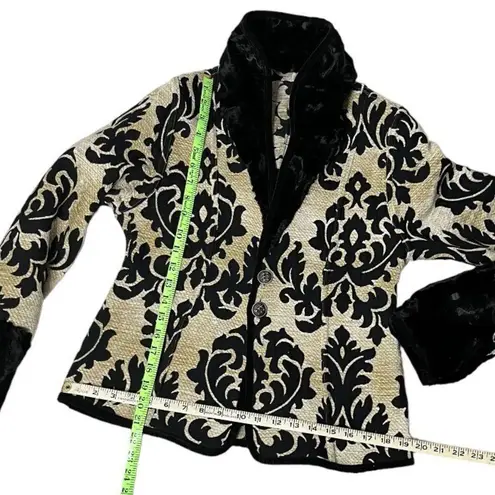 None TAPESTRY Jacket Blazer Reversible Black Beige Plush Collar Cuffs 2 Buttons