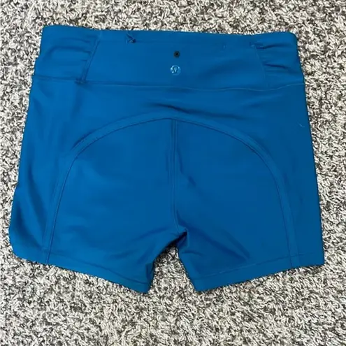 Lululemon  biker shorts