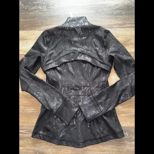 Lululemon  Define Jacket Shine Acclimatize Black Foil Size 4