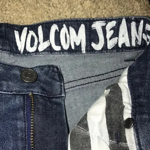 Volcom  jean cut off shorts size 1 waist 25