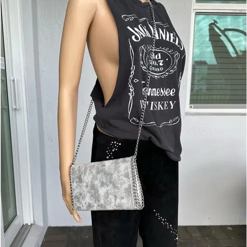 Chelsea28 silver crossbody shoulder clutch wallet bag