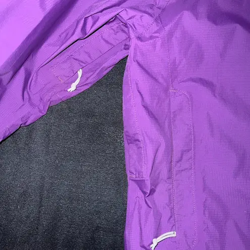 The North Face  Hyvent DT Hooded Purple Rain Jacket Women’s Medium Waterproof