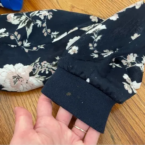 Skies Are Blue STITCH FIX ANTHROPOLOGIE Flower Printed Bomber Jacket Navy Floral