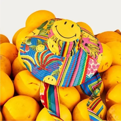 Farm Rio Mixed Scarves Smiley Hat NWT RARE ☀️