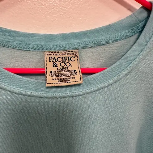 Pacific trail Great Lakes Michigan sweatshirt! Light blue cozy crewneck size large!