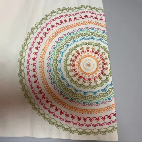 Boden Skirt Knee Length White Embroidered Mandala Sunburst Rainbow Size 6R 6 Green