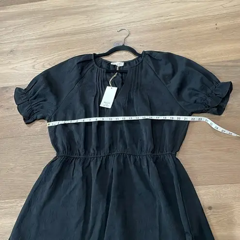 Very J Black Floral Textured Mini Dress Boho Ruffle Hem Elastic Waist Sz 1X NWT