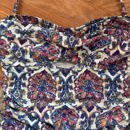 Nicole Miller  Size 6 Shirred Bandeau Swim Dress