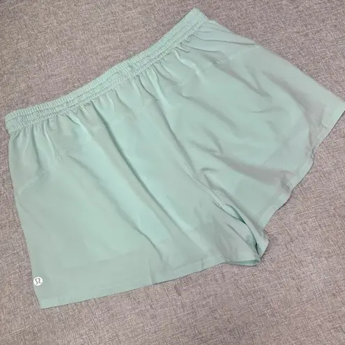 Lululemon  Lightweight Relaxed Short 3” Long Liner Ideal Mint Size 12