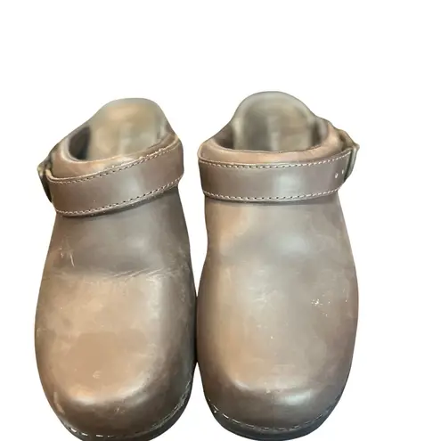 L.L.Bean  Leather Clogs