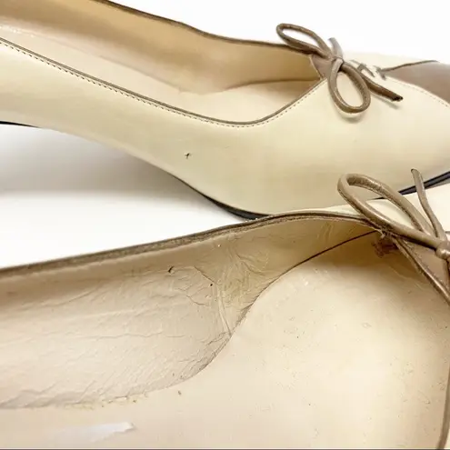 Salvatore Ferragamo Ivory Brown Two-Tone Leather Bow Pumps Size 8.5B Vintage