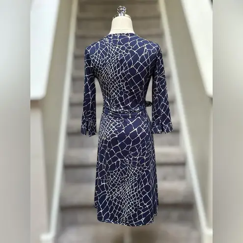 NEW Julie Brown Saks Fifth Ave Navy Crackle Wrap Dress Women’s S Elegant Midi Blue