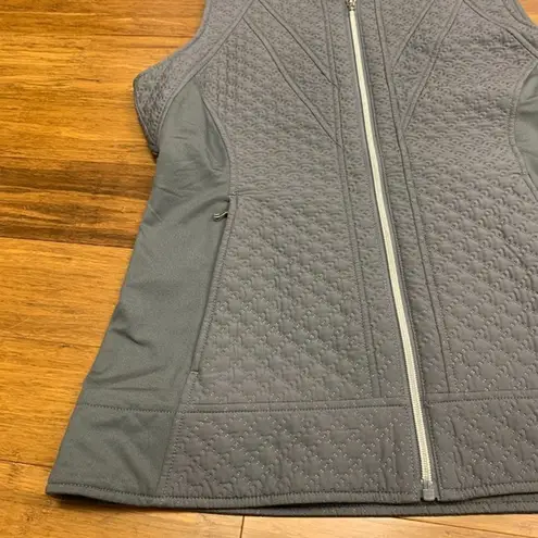 Cutter and Buck Annika Quilted Vest Medium Gray Hooded Full Zip Sleeveless Jacket