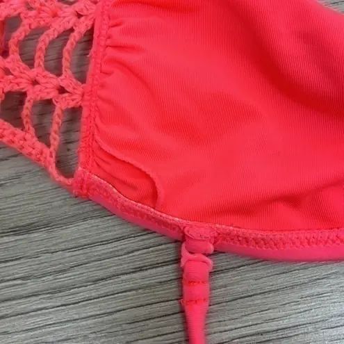 American Eagle  Neon Pink Bikini Top Size XS