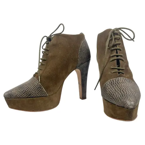 Opening Ceremony Suede Platform Lace Up Boots Green Size 10