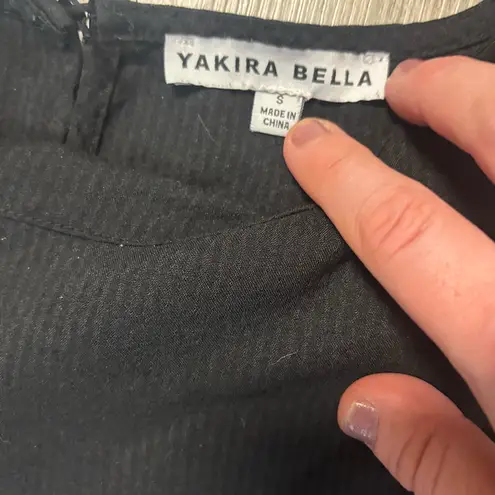 Yakira Bella Dress Size Small Black