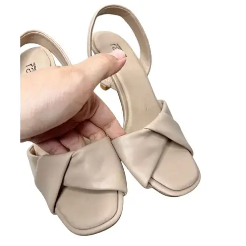Nordstrom  Rack Sandals Size 5.5 Tan Crisscross Ope Toe Slingback Heels‎