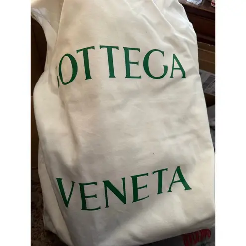 Bottega Veneta NWT Small Raffia Arca Tote in Beige/Blue w/Dustbag & COA