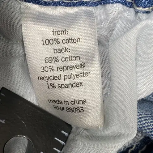 SO Women’s High Rise Mom Jeans Size 7/28 Blue Paperbag Waist Stretch Denim