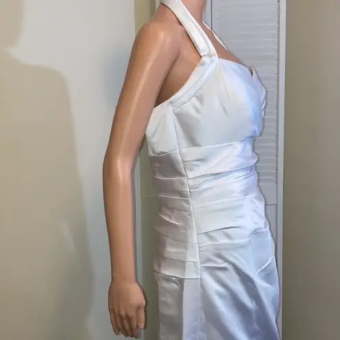 Bill Levkoff Size 12 white short sweetheart satin halter dress NWT