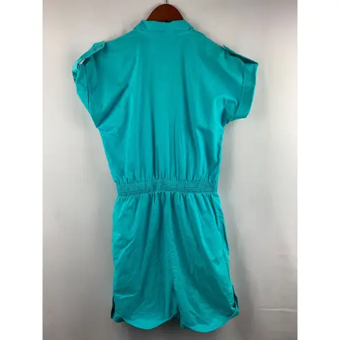 Heres A Hug Womens Turquoise Cotton Button