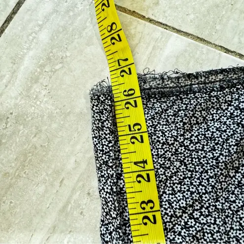 Vintage InModa Frayed Ankle Pull On Drawstring Ditsy Floral Wide Leg Pants Black Size undefined