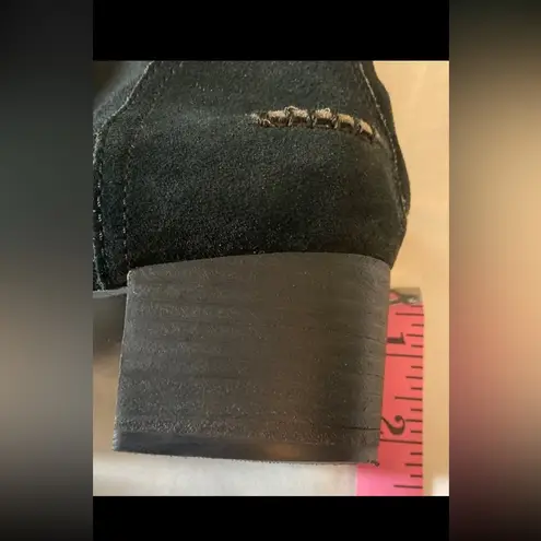 UGG  Bandara Black Suede Ankle Boots. Size 7