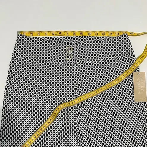 Hope & Harlow Straight Pants Black White Medium Black