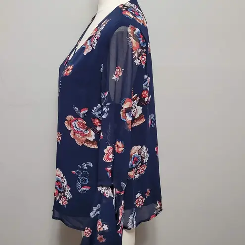 Heart soul Blue Floral Criss Cross Bell Sleeve Chiffon Blouse Size Large