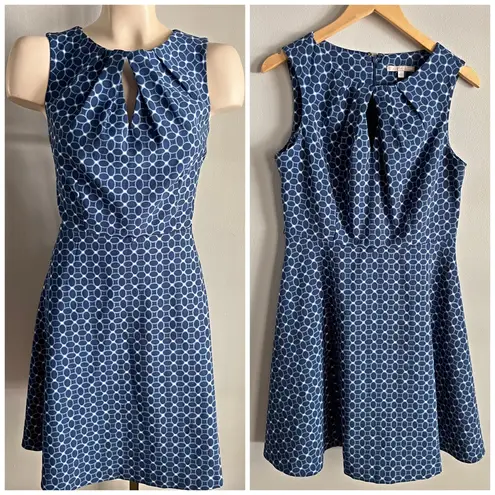 SIGNATURE BY DARBY Blue Geometric Print Fit & Flare Sleeveless Dress Size 8