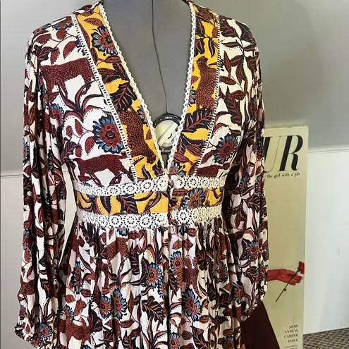 Women’s Floral Boho V