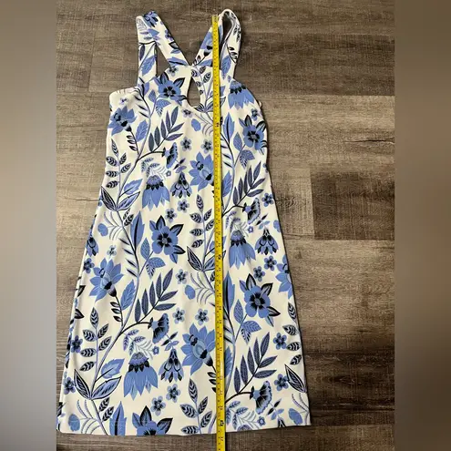 Boston Proper Beyond Travel Print Keyhole Dress in Blue Multi