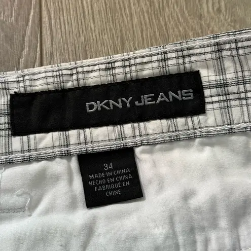 DKNY  Jeans Plaid Grey Shorts