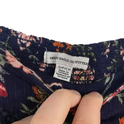 American Eagle  Women’s High Waisted Flowy Floral Ruffle Shorts in Navy Size S