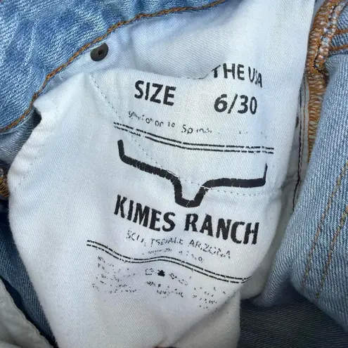 Kimes Ranch Jennifer Light Wash Distressed Jeans, size 6/30