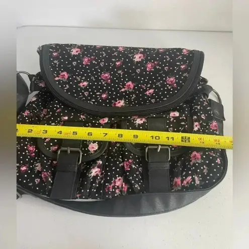 Olsenboye  Floral Crossbody Bag Corduroy Black Pink Leather Strap GUC! 0096‎