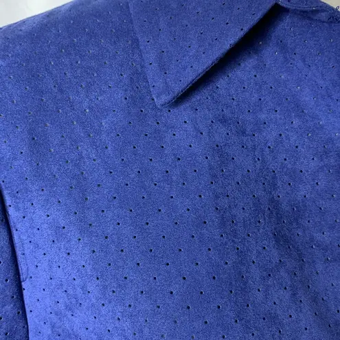 Josephine Chaus Die Cut Button Up Shirt 47PE