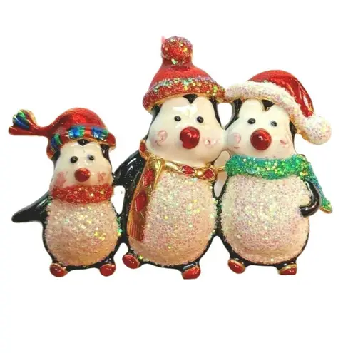 Penguin Family Brooch & Gold Wreath Pin With Faux Pearls A342