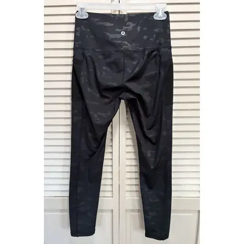 Leg End Black Camo Band Waist Ankle Leggings Size Small Logo Pockets