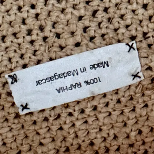 Annabel Ingall Australia Beige Tan Raffia Beach Shoulder Tote Capiz Shell Button White