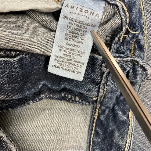 Arizona Jeans ARIZONA JEAN CO. Women’s Jeans, Size 14 Short, Blue, flare legs, 5 pocket style