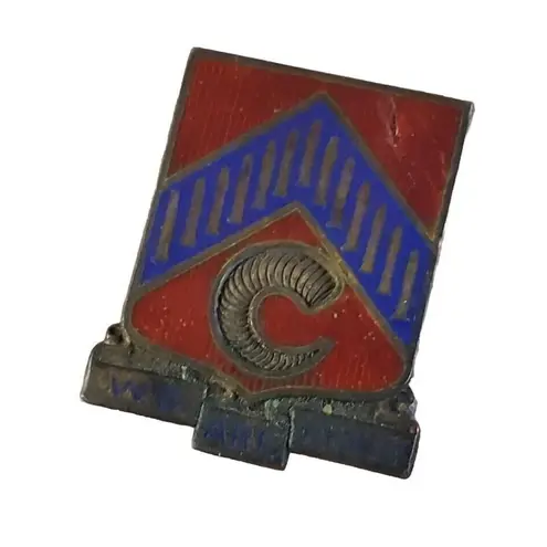 WW2 328th Field Artillery Battalion Brass Pin Red Enamel Ram Horn We Are Ready