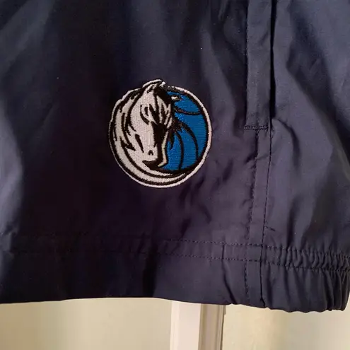 Adidas Windbreaker Golf Vest with Mavericks Logo