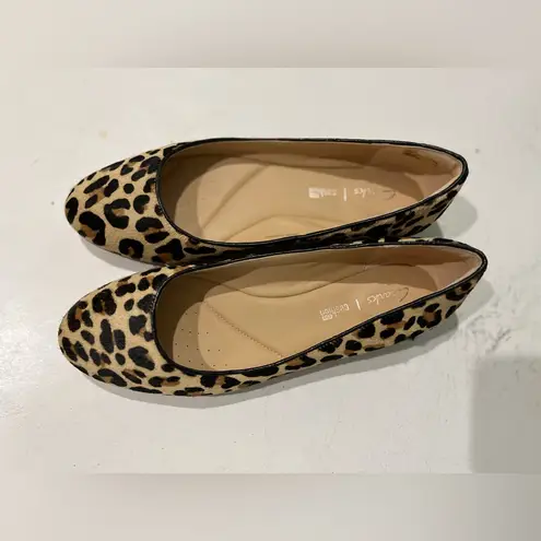 Clarks  Grace Piper Cow Hair Leopard Print Flats NWT Size 7