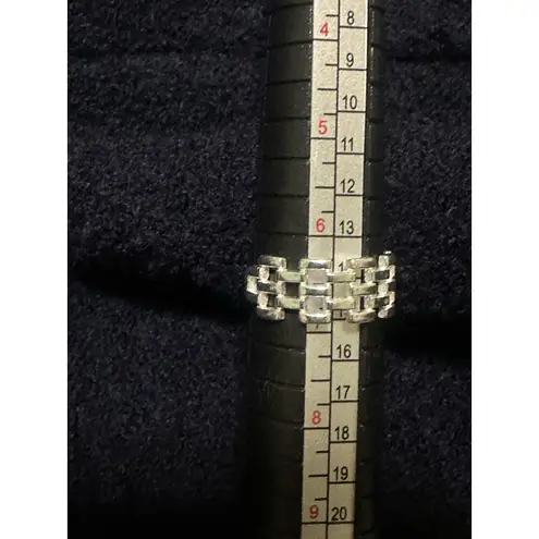 L@@K Sterling Silver 925 Band Ring Size 7