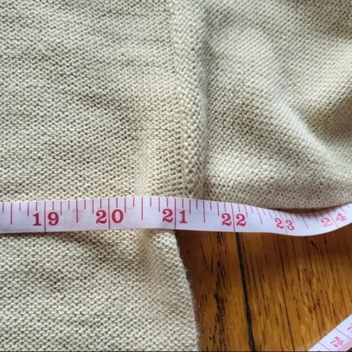 Maurada Vintage Faux Cardigan Sweater With Button and Pearl Details Size Medium - Image 11